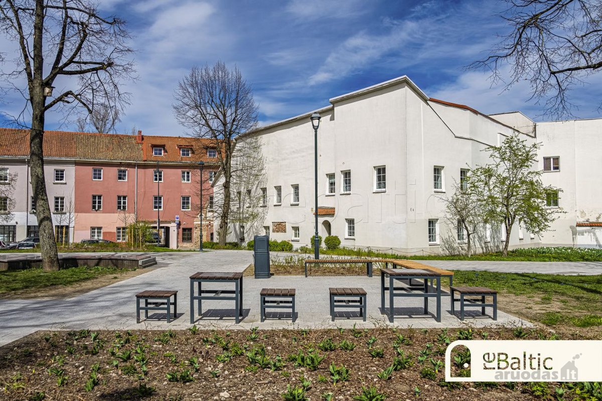 Unikali erdvė aukštomis lubomis renovuotame - nuotraukos Nr. 24