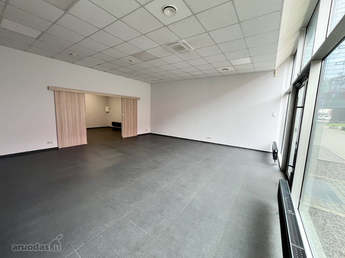 Nuomojamos 79 m² / 142 m² Prekybos / Paslaugų - nuotraukos Nr. 9