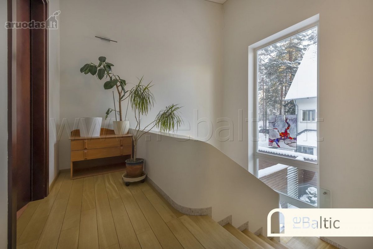 Prestižinis namas miško apsuptyje su - nuotraukos Nr. 14