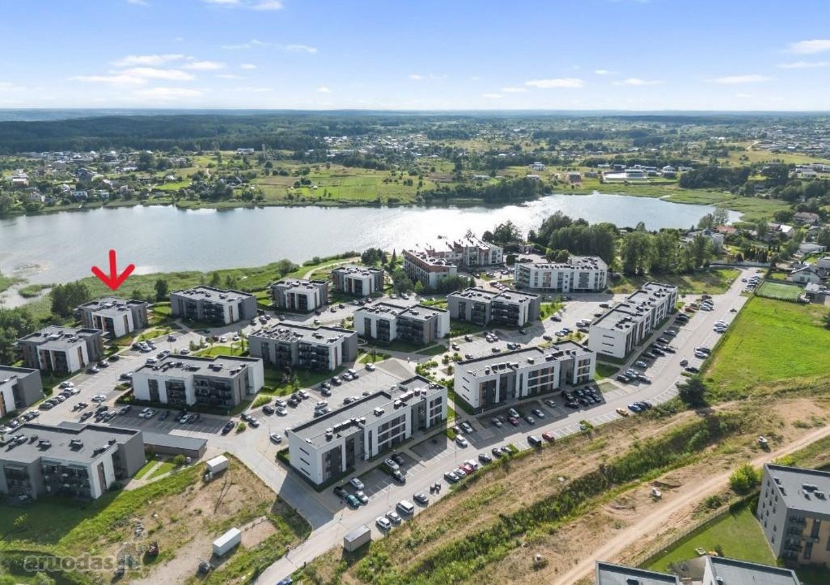 Parduodamas 2 k. butas ant Gilužio ežero - nuotraukos Nr. 35