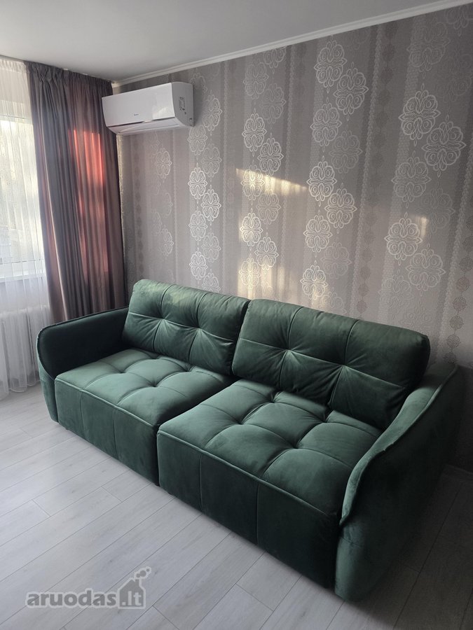 Parduodamas erdvus ir šviesus 3 kambarių - nuotraukos Nr. 3