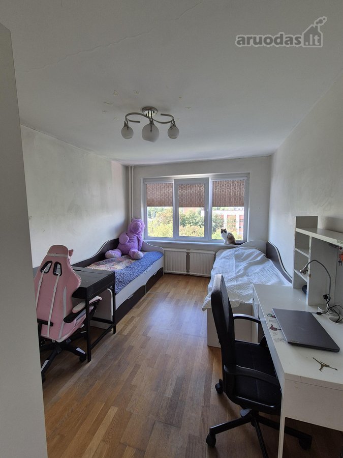 Parduodamas šviesus 3 kambarių butas - nuotraukos Nr. 7