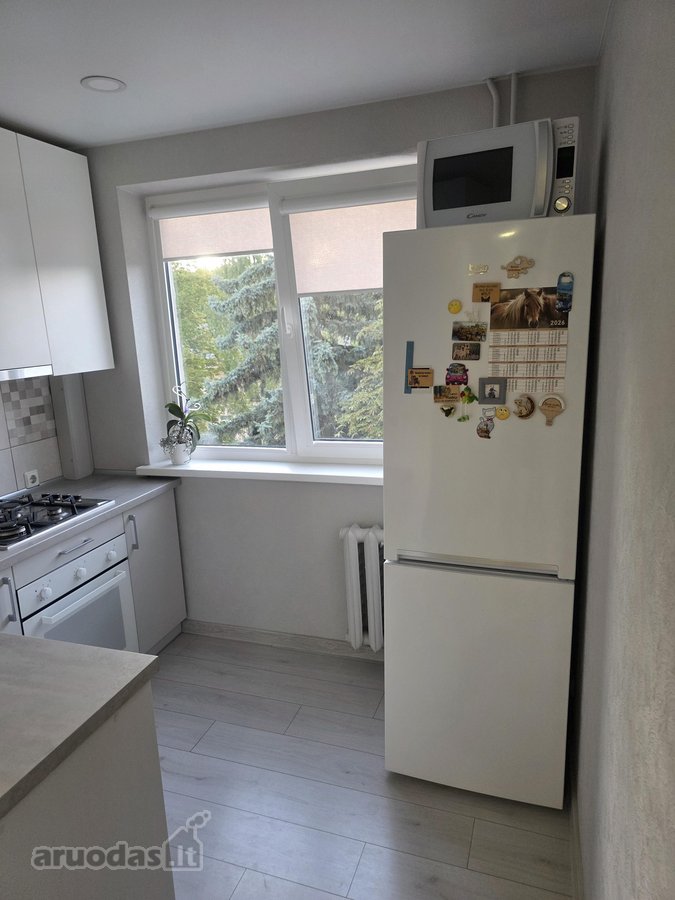 Parduodamas erdvus ir šviesus 3 kambarių - nuotraukos Nr. 19