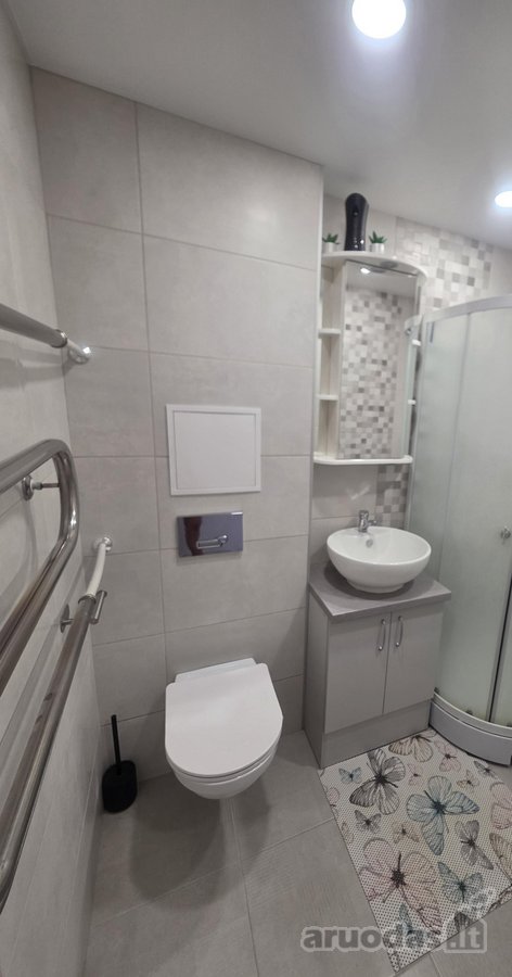Parduodamas erdvus ir šviesus 3 kambarių - nuotraukos Nr. 20