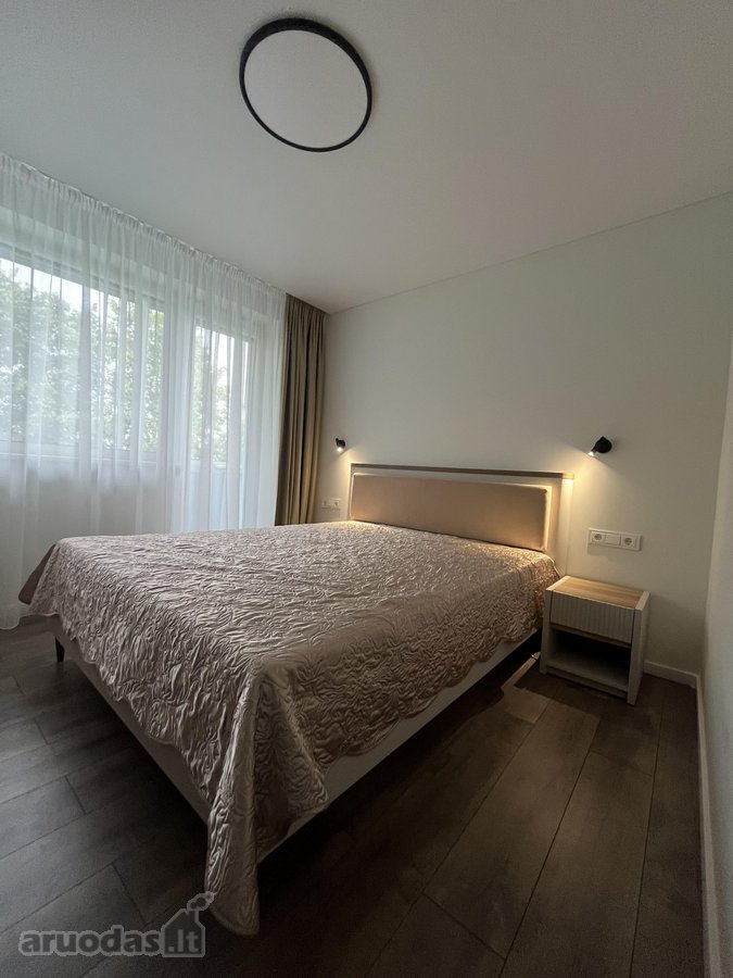 Išnuomojamas trijų kambarių butas po - nuotraukos Nr. 16