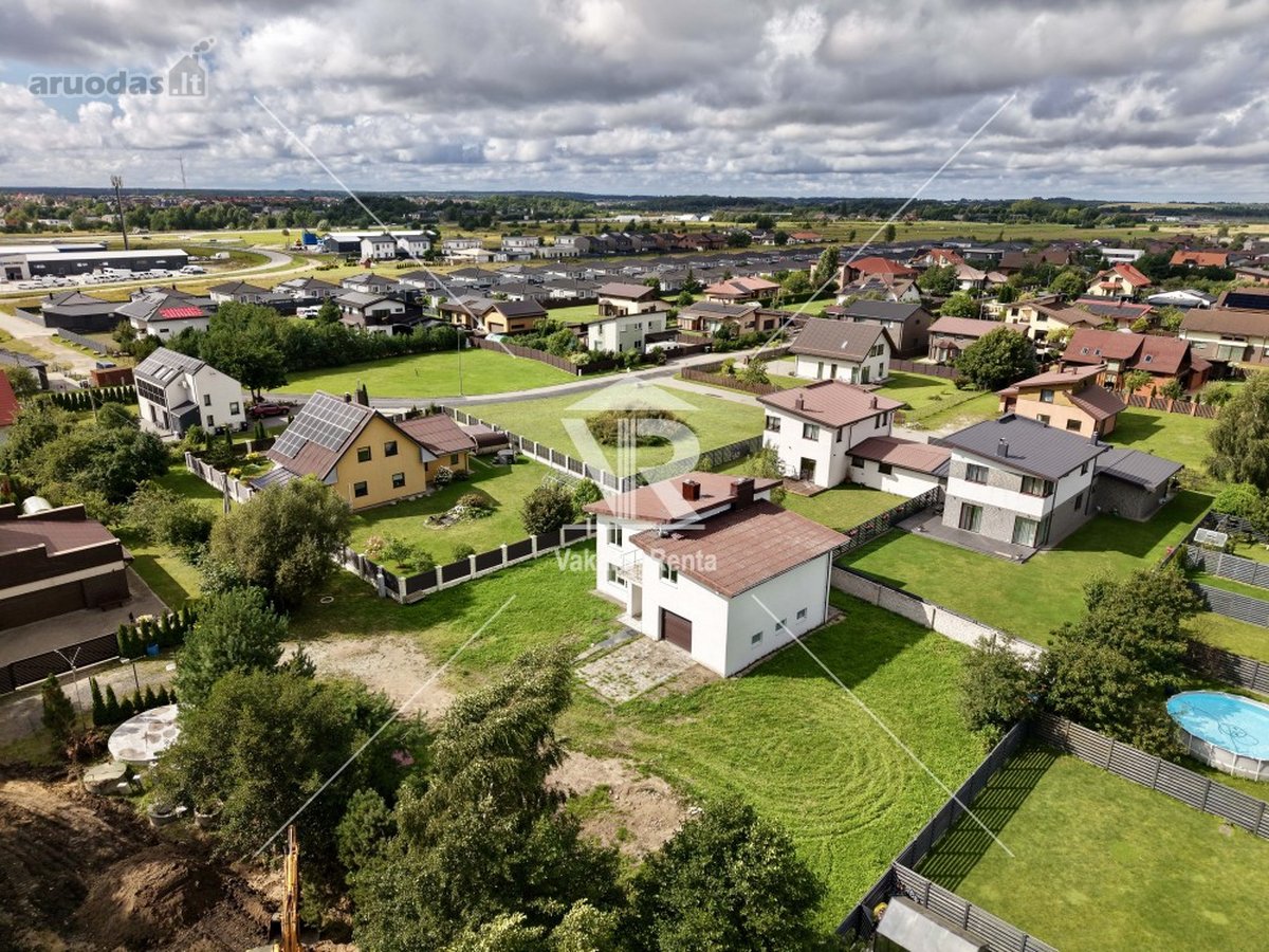 Parduodamas Erdvus Namas Su 12,39 A Sklypu - nuotraukos Nr. 8