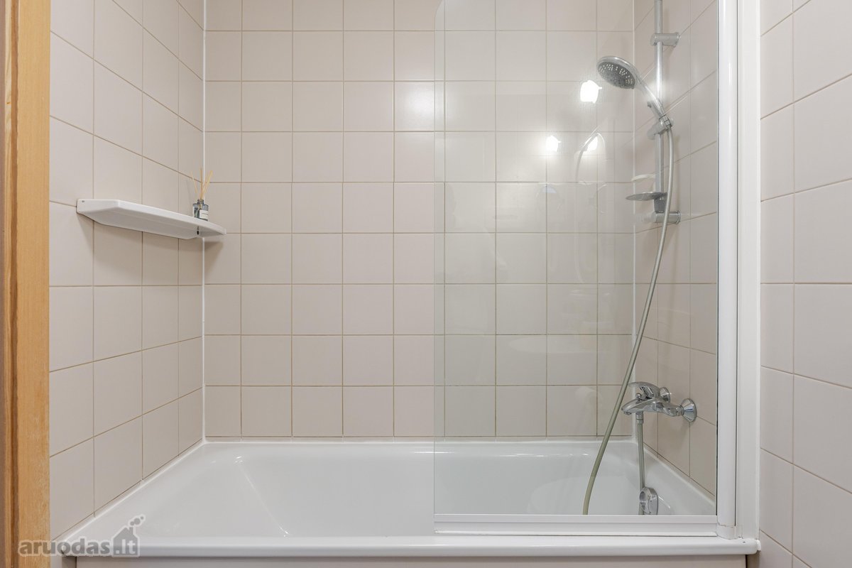 Nuomojamas 3 kambarių butas Vilniaus - nuotraukos Nr. 39