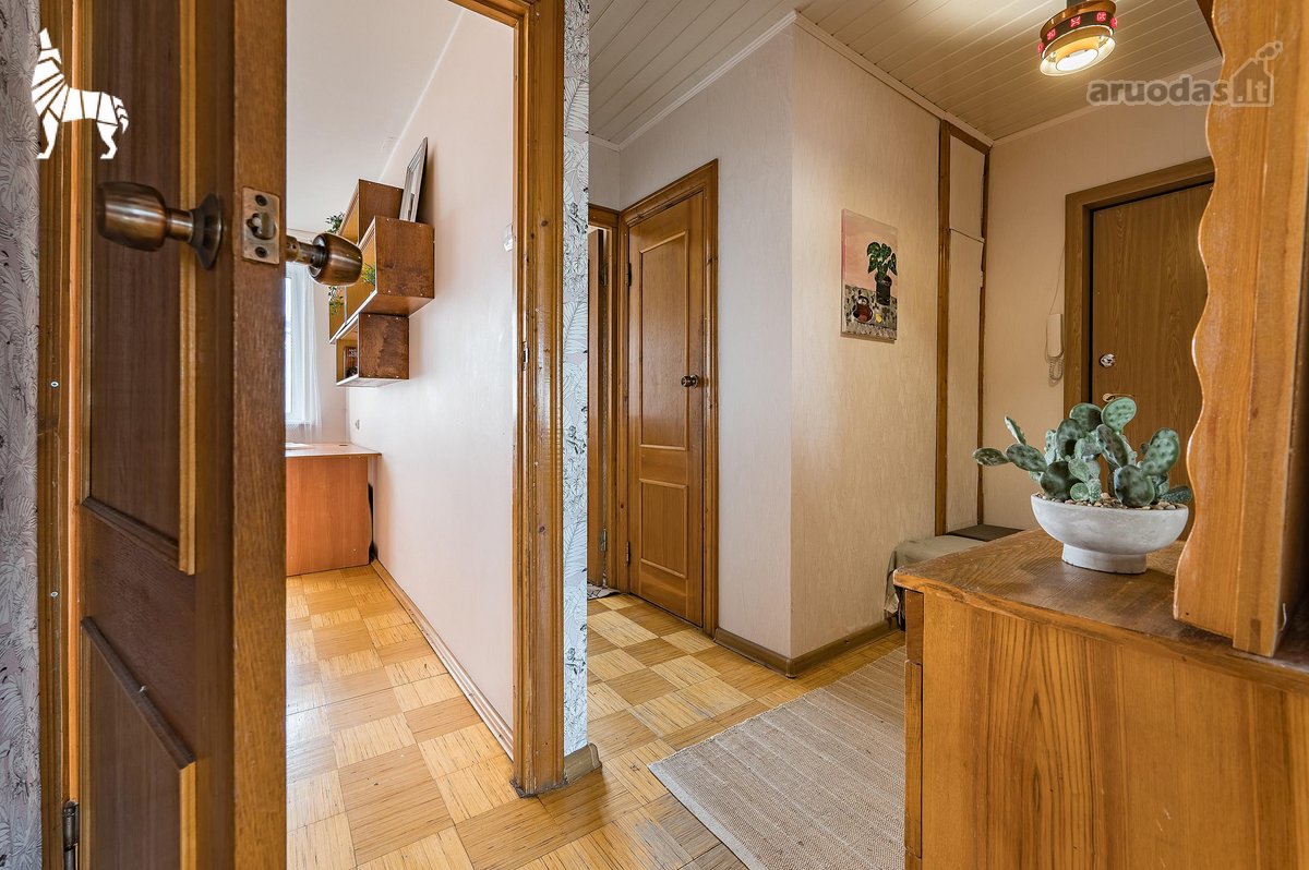 Parduodamas 2 kambarių butas pačiame Vilniaus - nuotraukos Nr. 13