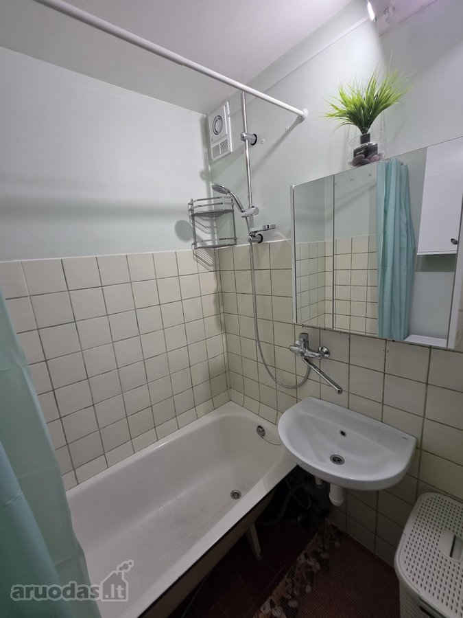 Išnuomojamas erdvus, labai tvarkingas vieno - nuotraukos Nr. 21