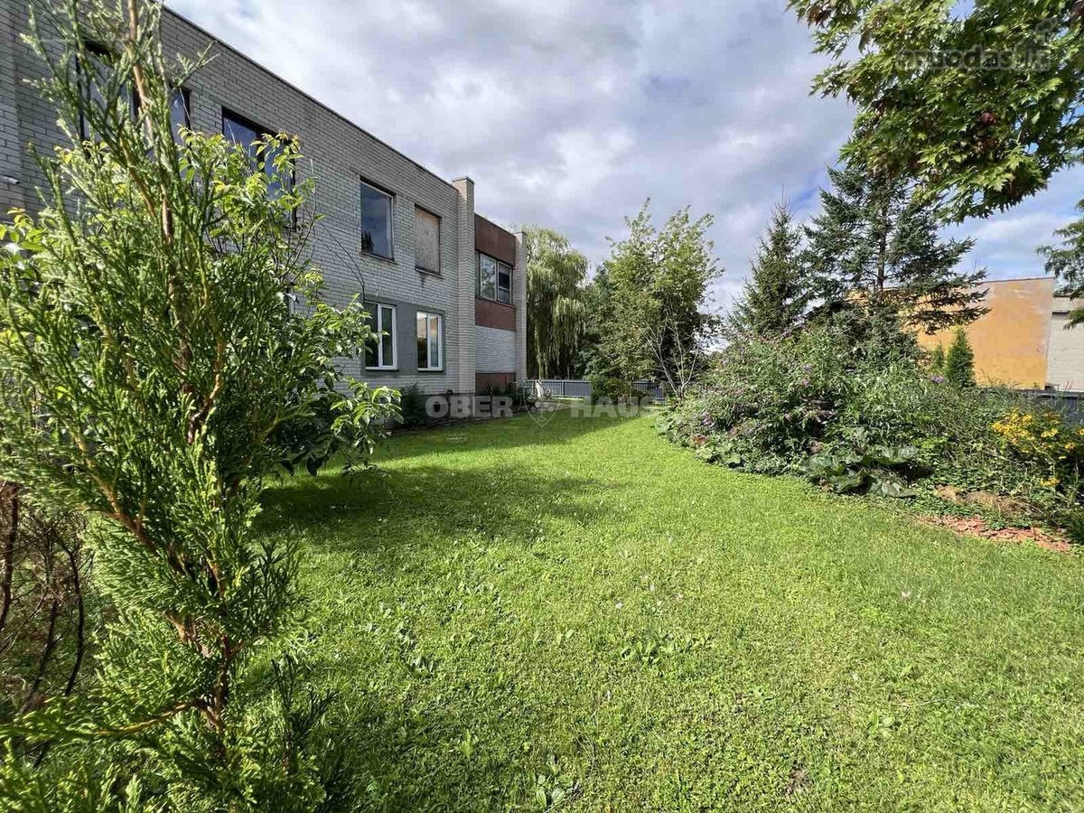 Atnaujintas 2 aukštų namas su įrengta - nuotraukos Nr. 15