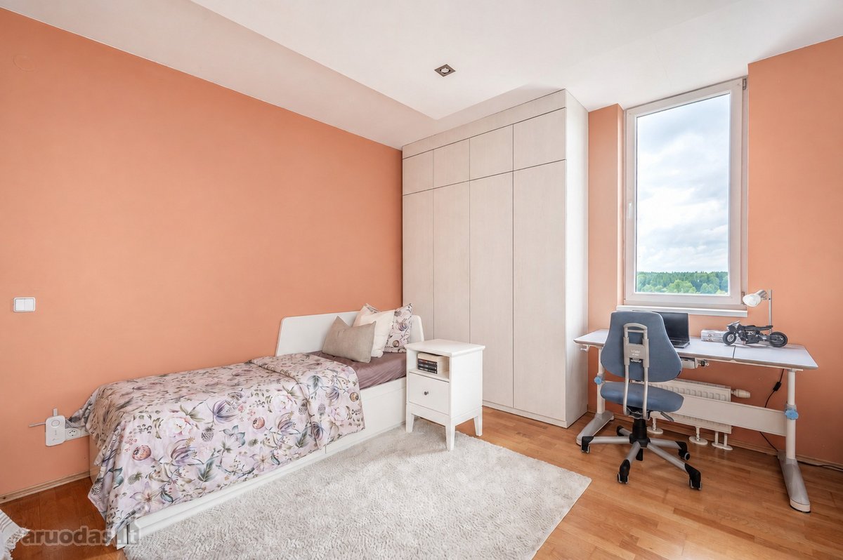 Parduodamas Itin Šviesus Ir Erdvus 3 Kambarių - nuotraukos Nr. 19