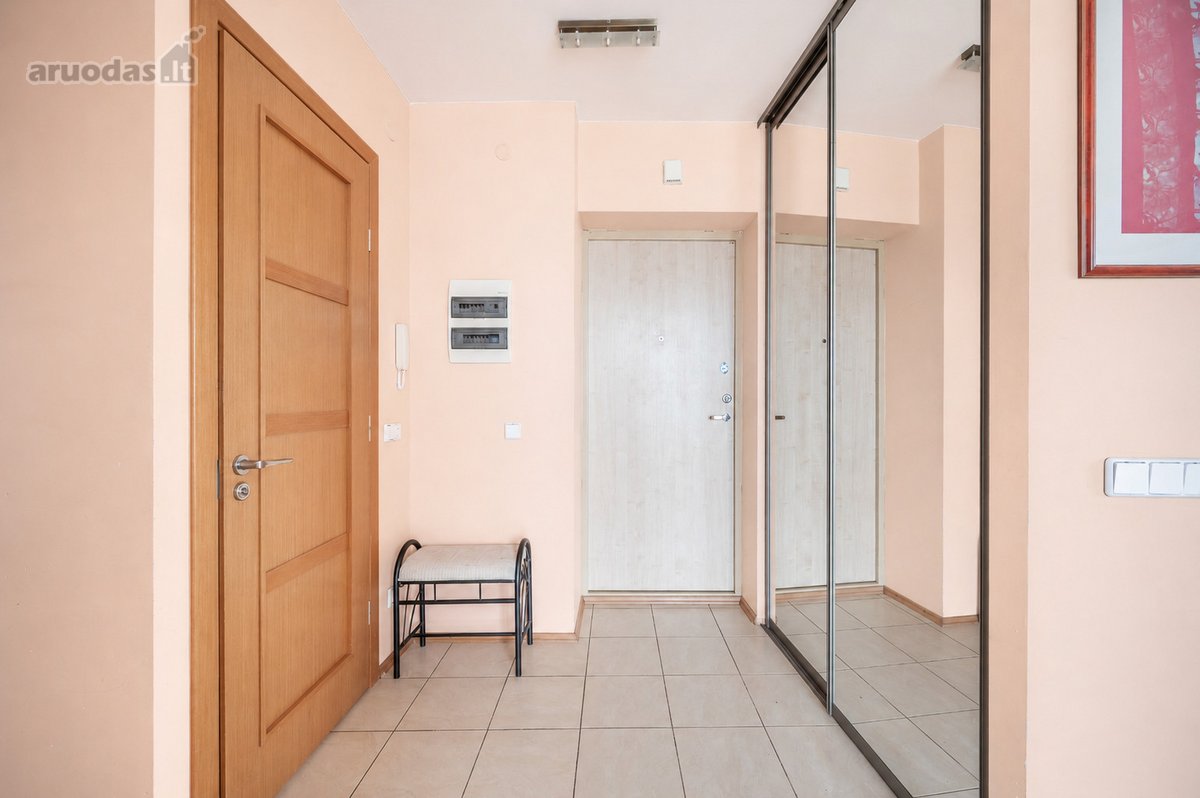 Parduodamas Itin Šviesus Ir Erdvus 3 Kambarių - nuotraukos Nr. 23