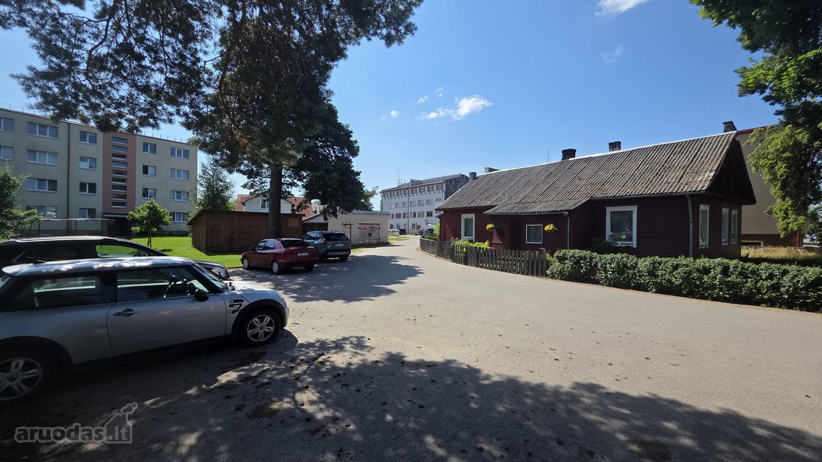 Parduodama jauki namo dalis su savo kiemu, - nuotraukos Nr. 2