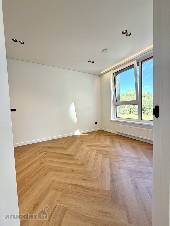 Siūlome įsigyti modernų, šiuolaikiškai - nuotraukos Nr. 15