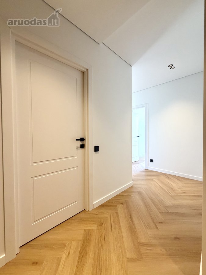 Siūlome įsigyti modernų, šiuolaikiškai - nuotraukos Nr. 18