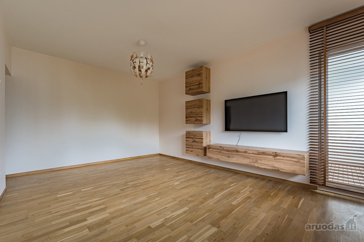 Parduodamas Erdvus Ir Šviesus 3 Kambarių - nuotraukos Nr. 3