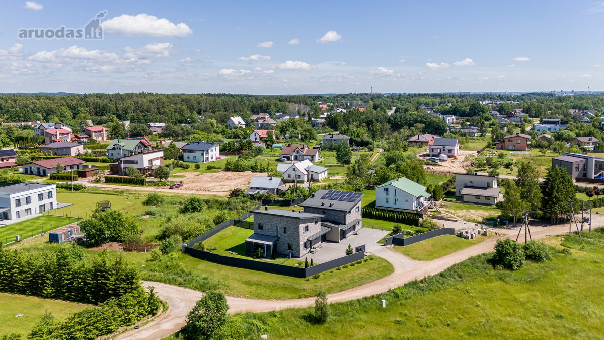 Parduodamas jaukiai įrengtas namas su 6 arų - nuotraukos Nr. 36