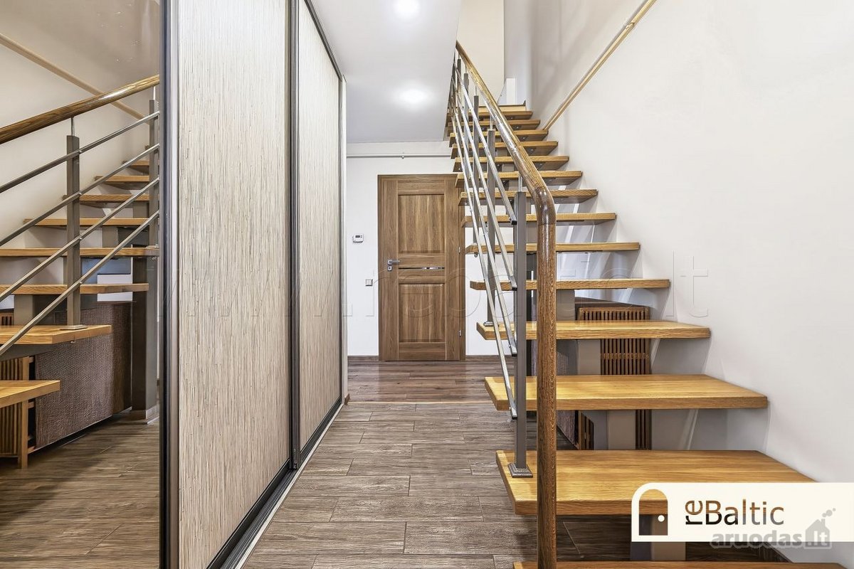 Šviesus 3 Kambarių Butas Per 2 Aukštus Su - nuotraukos Nr. 16