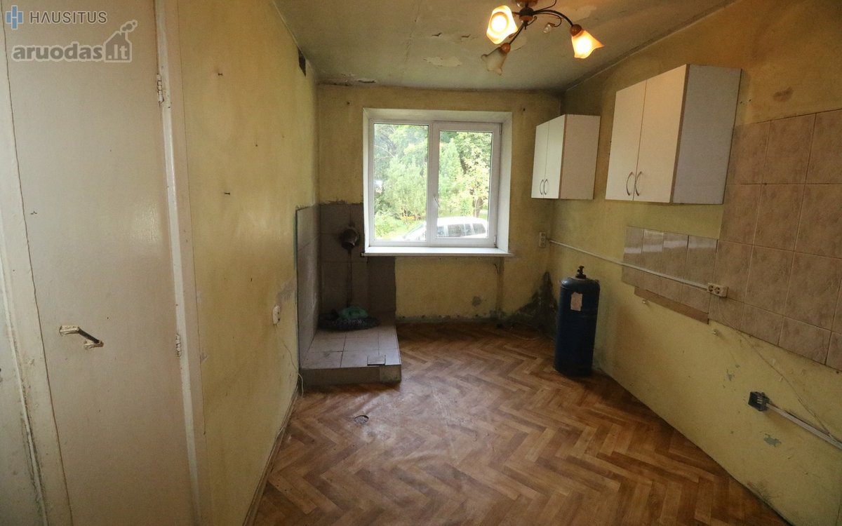 Parduodamas Dviejų Kambarių Butas Šalia - nuotraukos Nr. 14