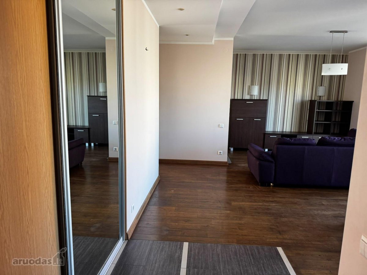 Tvarkingiems nuomininkams išnuomojamas 60 m² - nuotraukos Nr. 4