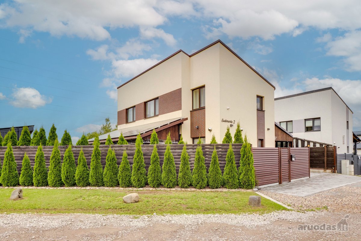 Erdvus Ir Išpuoselėtas A+ Klasės Namas - nuotraukos Nr. 32