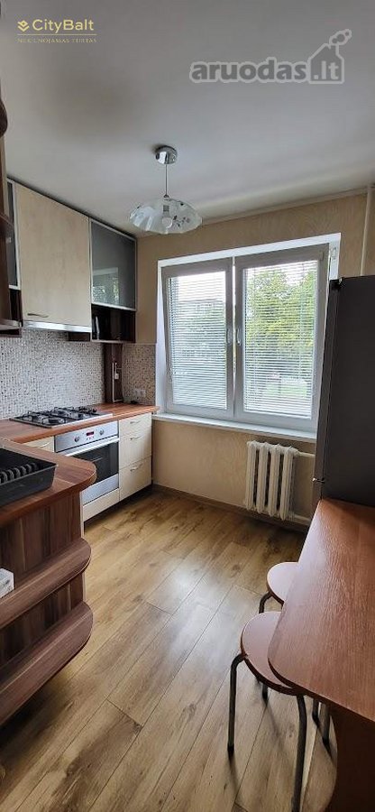 Išnuomojamas 2 kambarių butas su baldais ir - nuotraukos Nr. 4