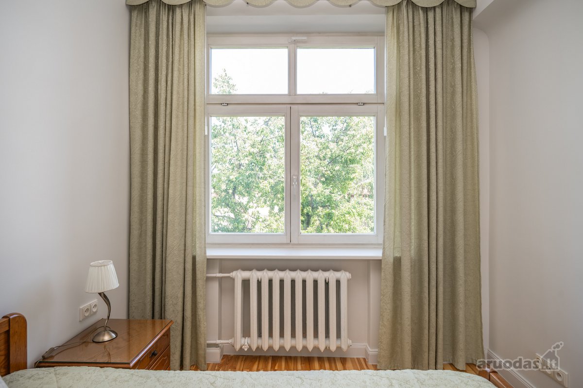 3 Kambarių Buto Nuoma Vilniaus Senamiestyje - nuotraukos Nr. 6