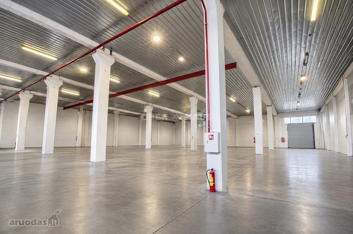 Nuomojamos tvarkingos 1500 m² gamybinės - nuotraukos Nr. 3