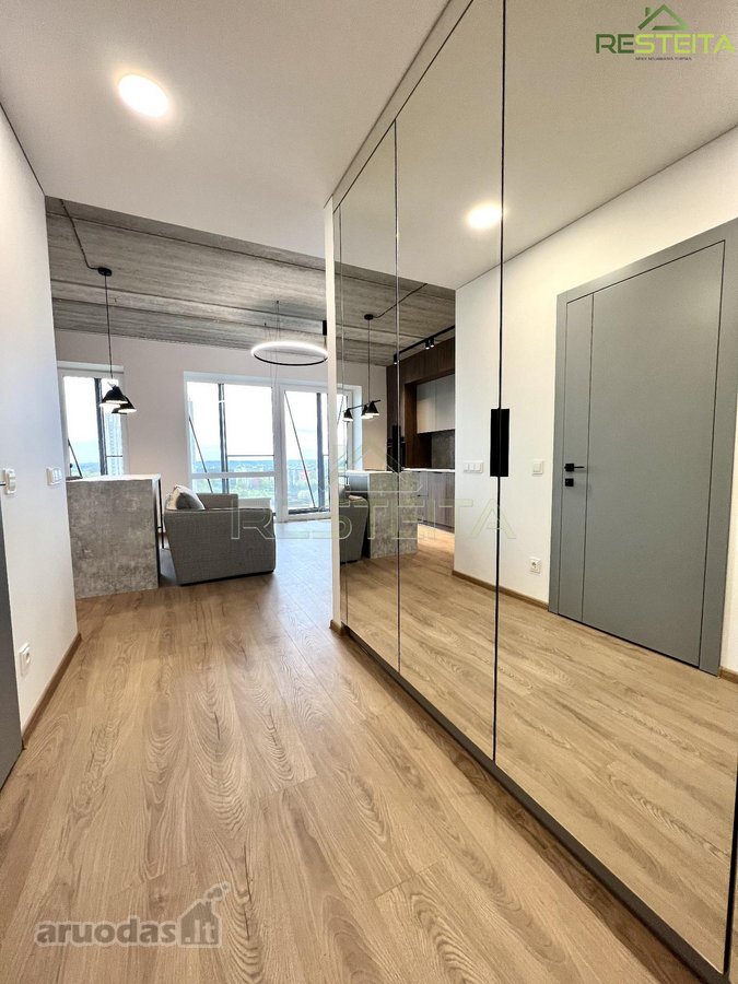 Moderniai Įrengtas 2k Butas Dangoraižyje Su - nuotraukos Nr. 6