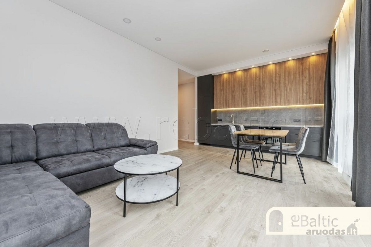 Stilingi, įrengti trijų kambarių apartamentai - nuotraukos Nr. 2