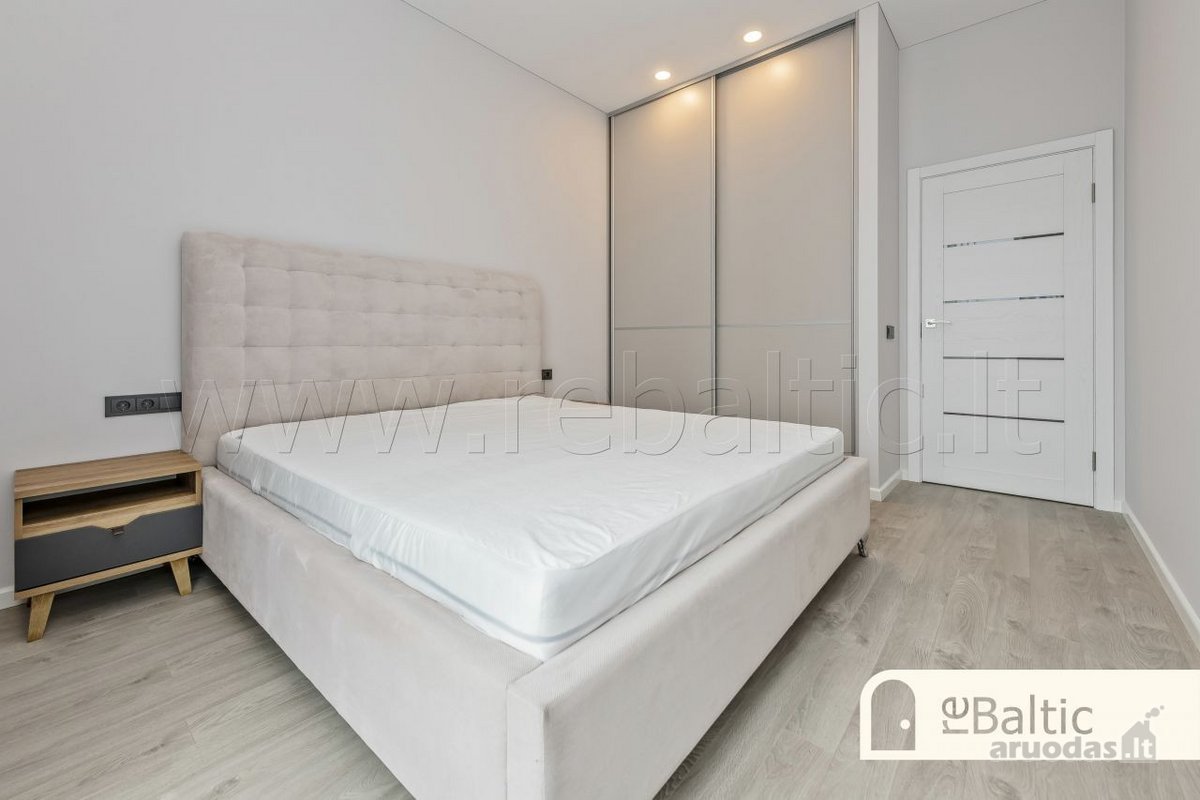 Stilingi, įrengti trijų kambarių apartamentai - nuotraukos Nr. 11