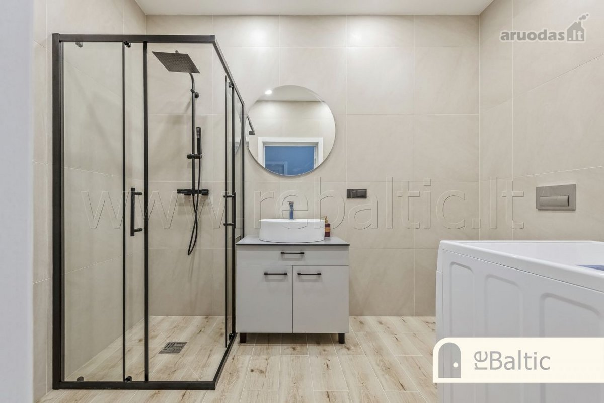 Stilingi, įrengti trijų kambarių apartamentai - nuotraukos Nr. 16