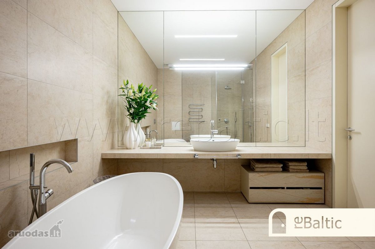 Erdvūs 188 m&sup2; apartamentai per vieną - nuotraukos Nr. 31