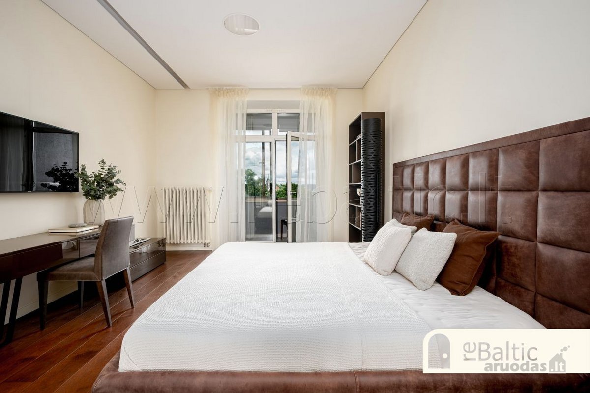 Erdvūs 188 m&sup2; apartamentai per vieną - nuotraukos Nr. 38
