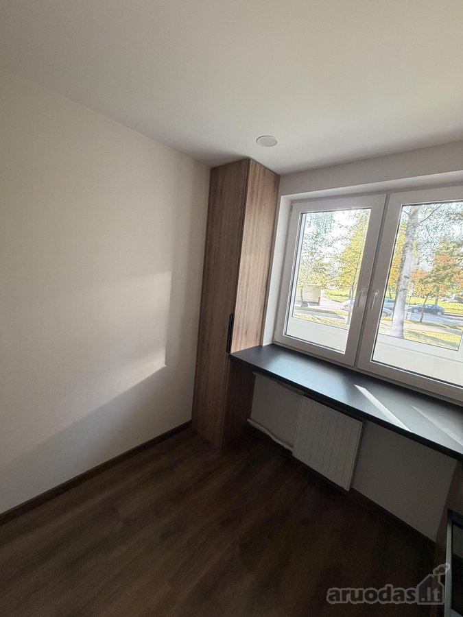 Parduodamas naujai įrengtas 2 kambarių butas - nuotraukos Nr. 8