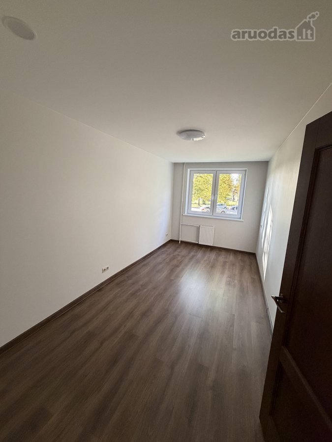 Parduodamas naujai įrengtas 2 kambarių butas - nuotraukos Nr. 29