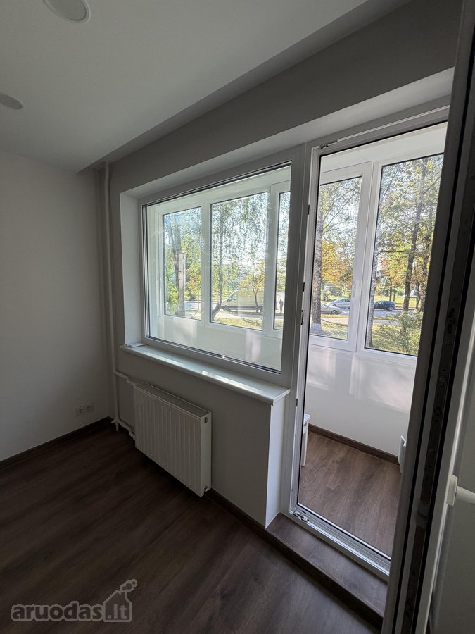 Parduodamas naujai įrengtas 2 kambarių butas - nuotraukos Nr. 34