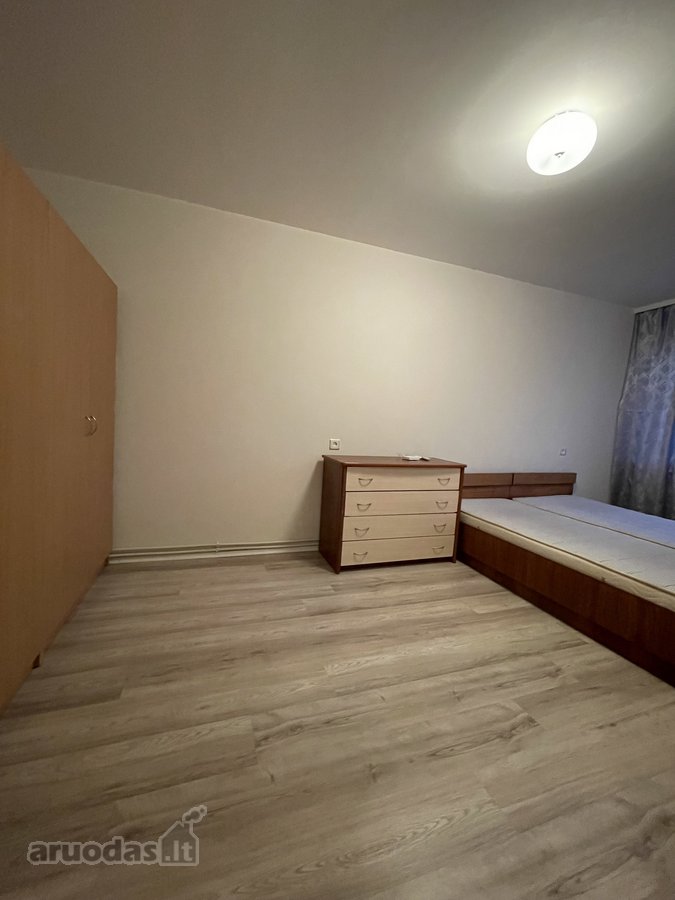 Renovuotame name dviejų kambarių butas - nuotraukos Nr. 10