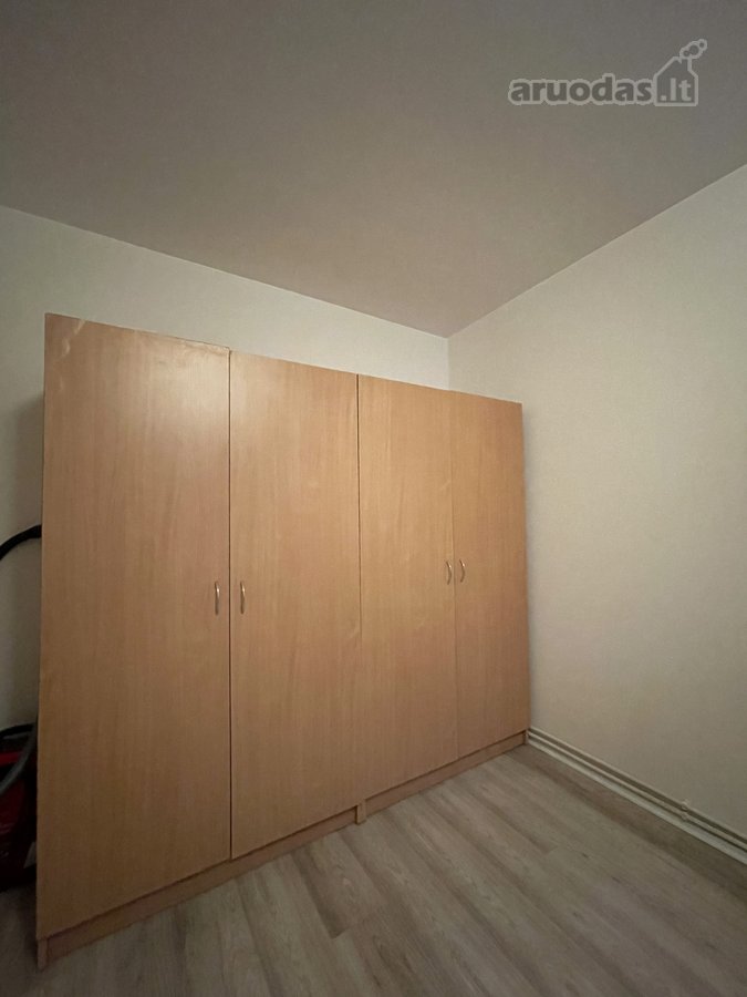 Renovuotame name dviejų kambarių butas - nuotraukos Nr. 11