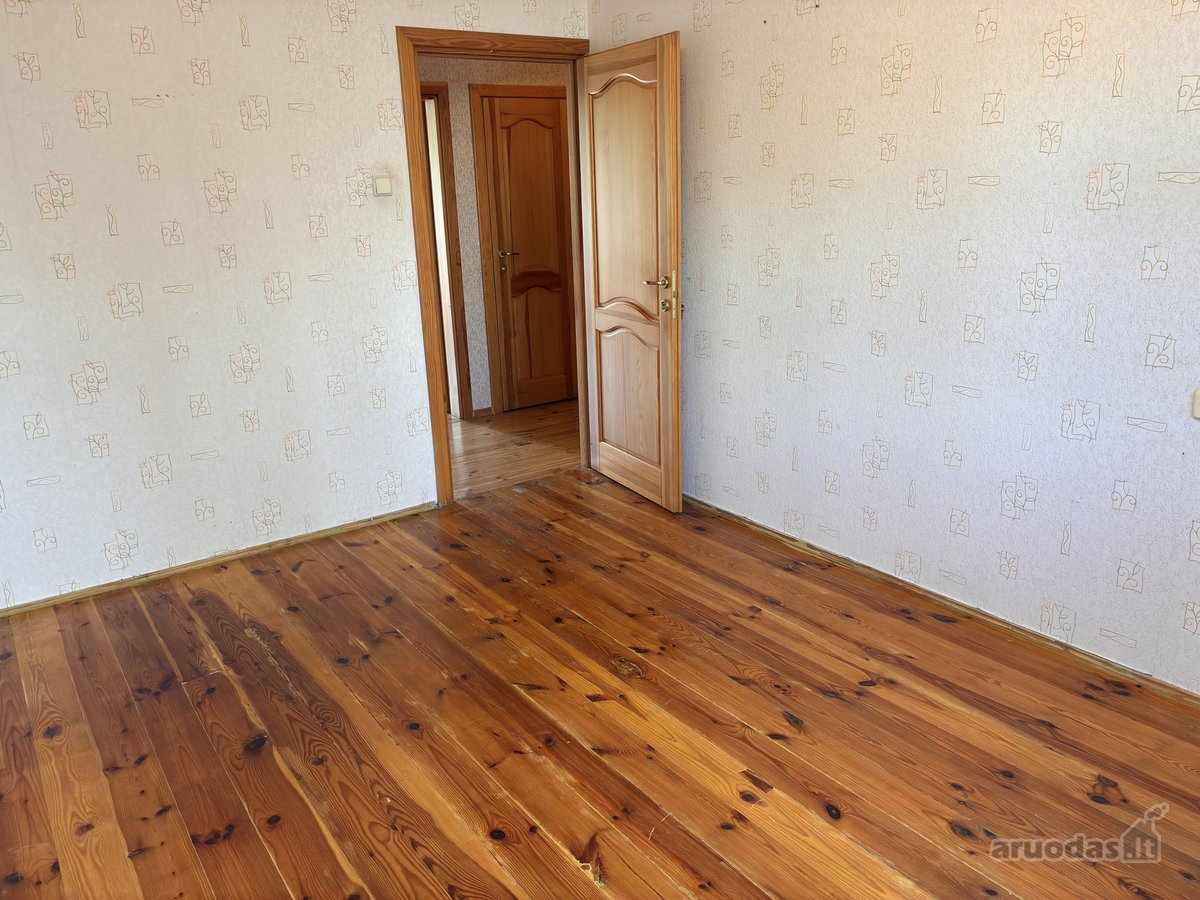 Parduodamas trijų kambarių butas (priklauso - nuotraukos Nr. 9