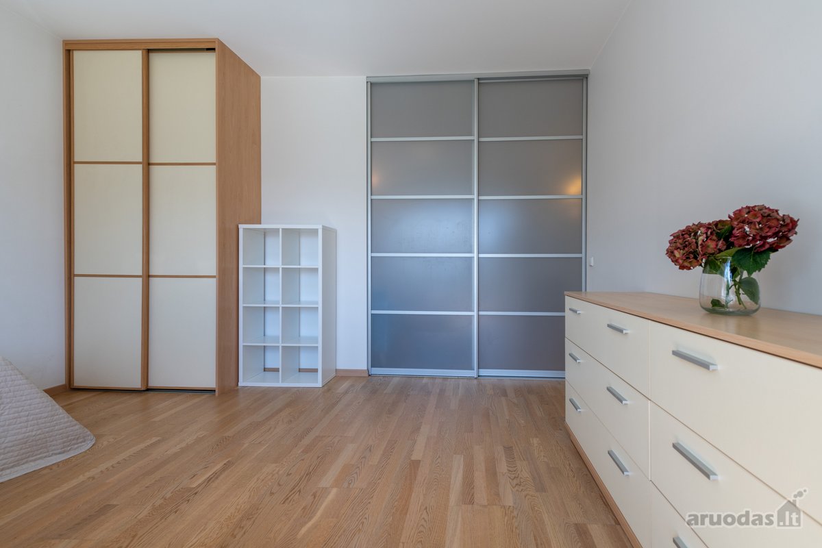 Nuomojamas erdvus 3 kambarių butas Ukmergės g - nuotraukos Nr. 24