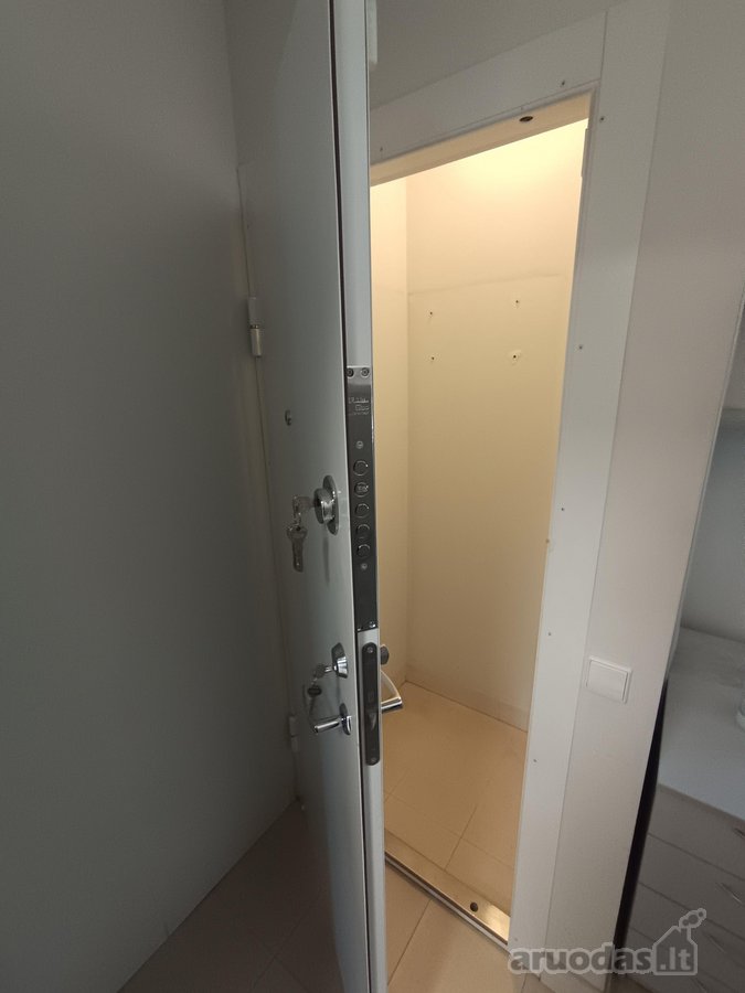 Nuomojamos 62 m² komercinės patalpos - nuotraukos Nr. 8