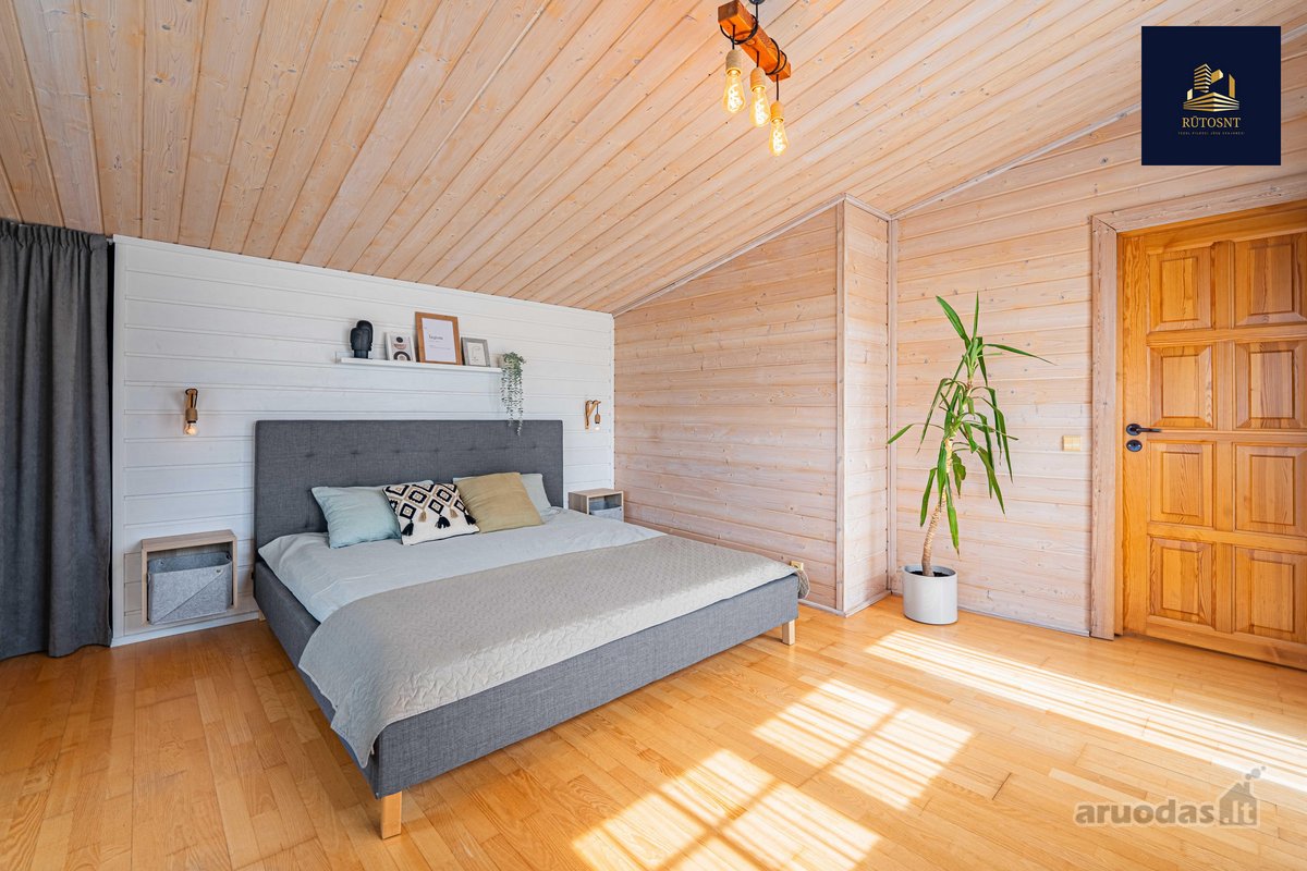 205 M² Namas Radailiuose – 8 Kambariai, 12,68 - nuotraukos Nr. 23