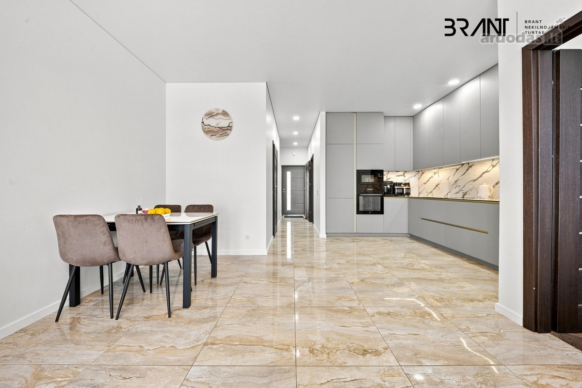 Parduodamas Moderniai Įrengtas 3 Kambarių - nuotraukos Nr. 8