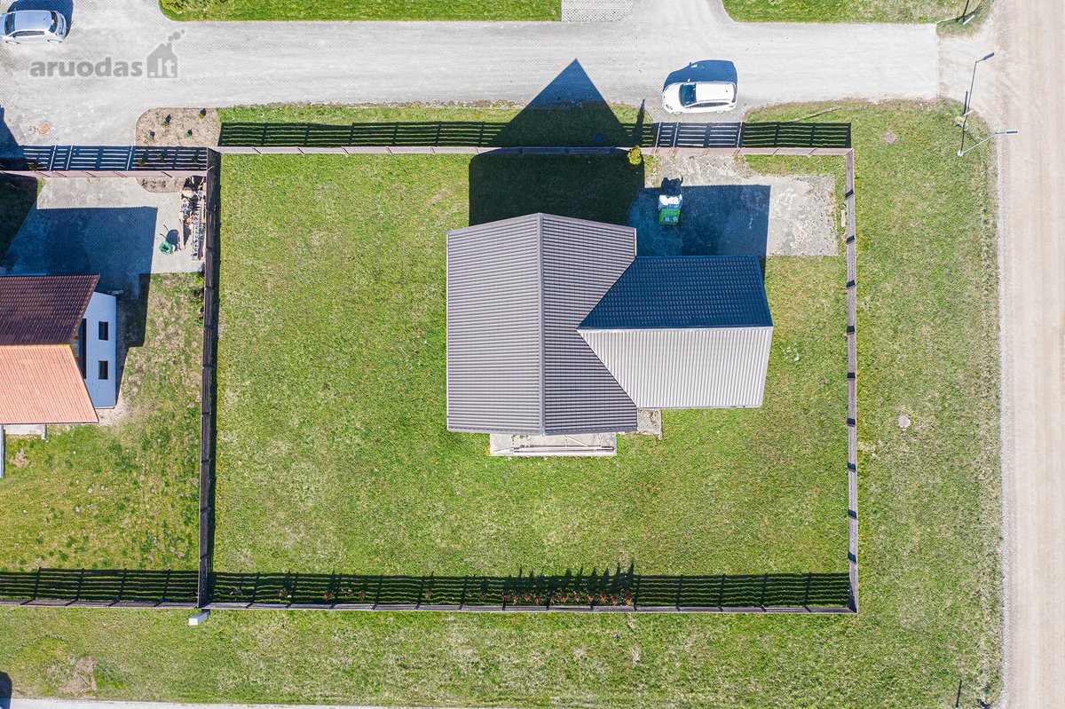 Parduodamas 190 m² namas su garažu ir 10,86 - nuotraukos Nr. 5