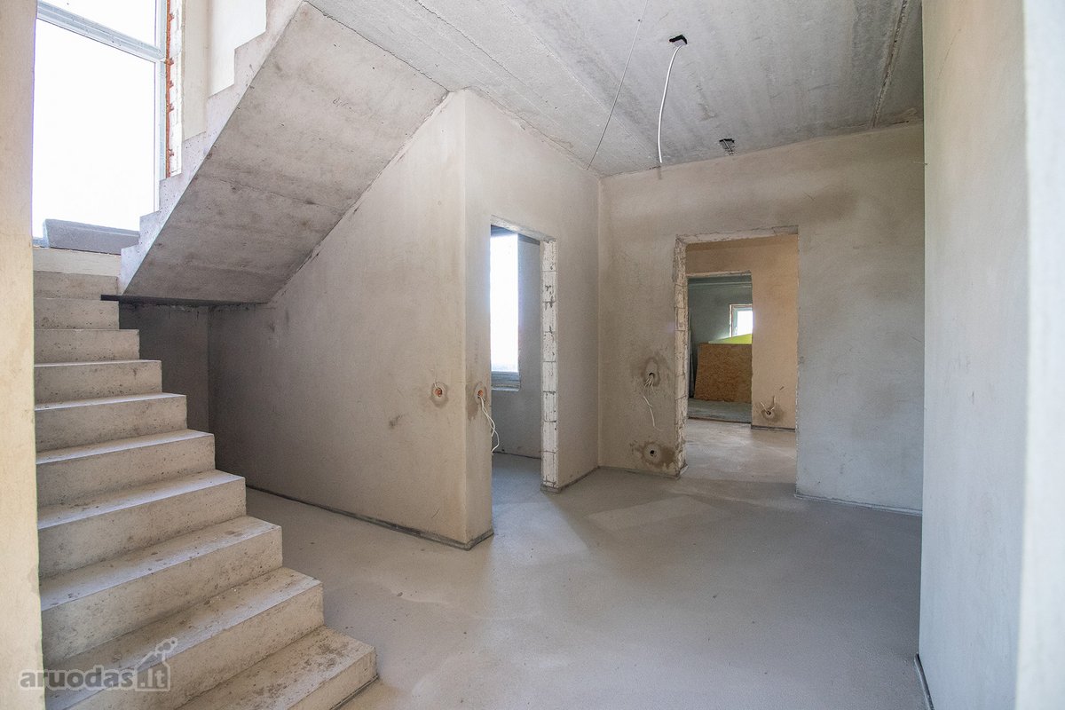 Parduodamas 190 m² namas su garažu ir 10,86 - nuotraukos Nr. 18