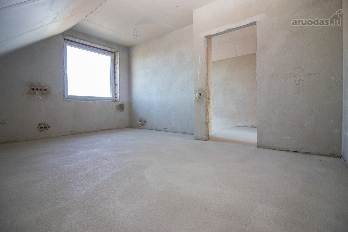 Parduodamas 190 m² namas su garažu ir 10,86 - nuotraukos Nr. 27