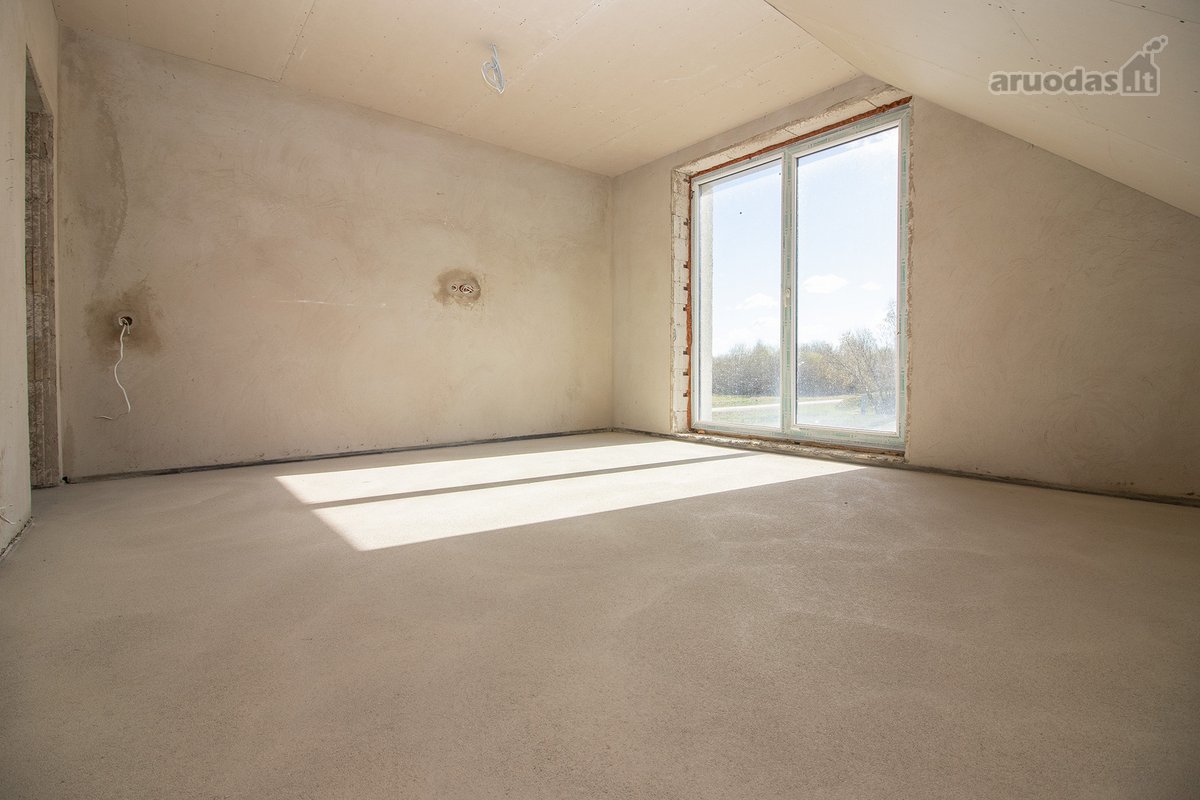 Parduodamas 190 m² namas su garažu ir 10,86 - nuotraukos Nr. 28