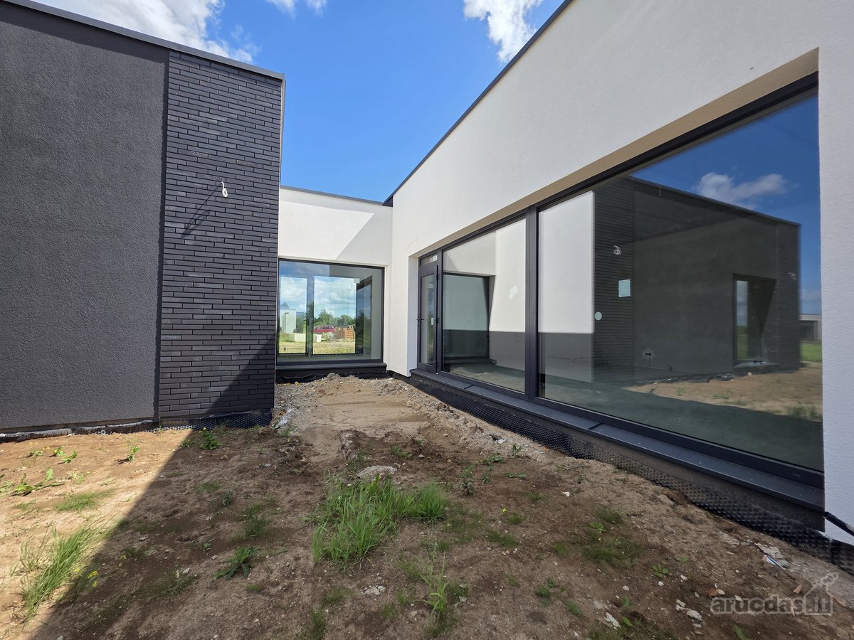 Modernios architektūros projekto, "L" Formos - nuotraukos Nr. 3