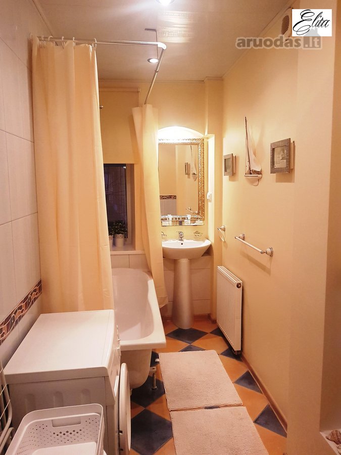 ** Centre Išnuomojamas Dviejų Kambarių Butas ** - nuotraukos Nr. 13